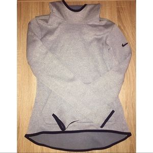 NWOT💖NIKE DRI-FIT Sport Tech XS